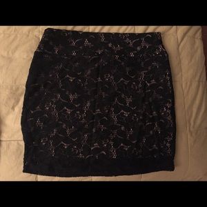 Bundle of 2 lace mini skirts, M